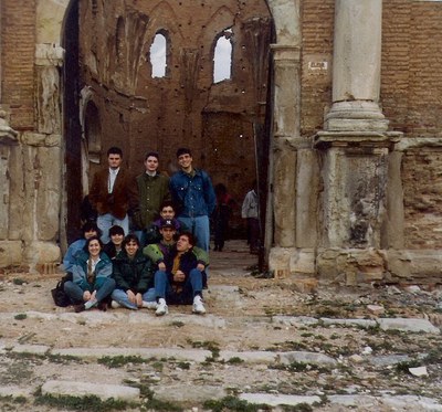 En Belchite, de camino a Soria (abril de 1992)
